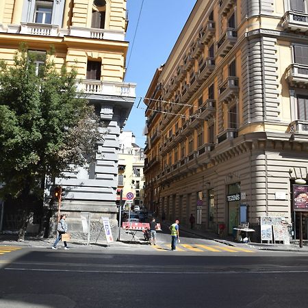 La Baia Di Napoli Hotel Екстериор снимка